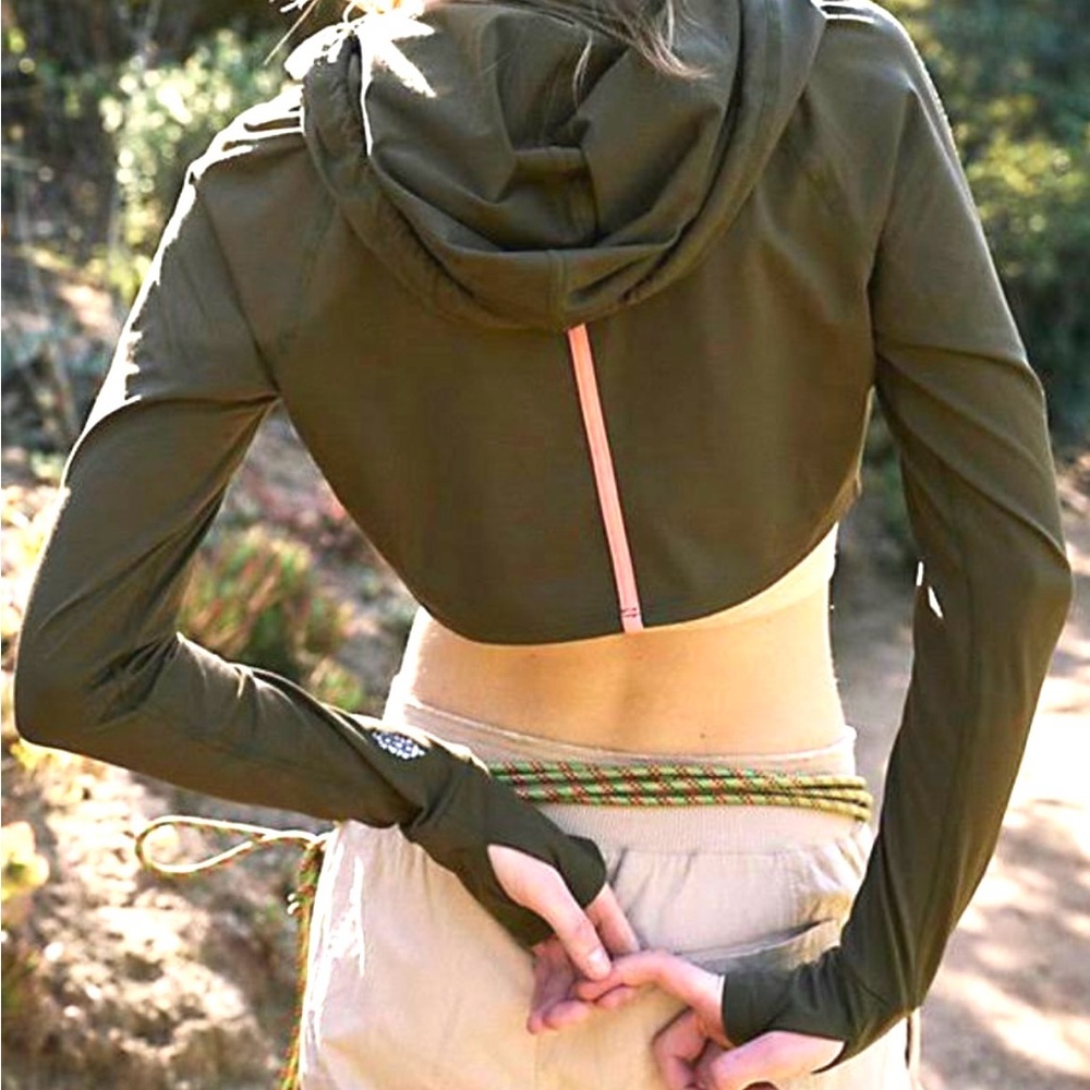 Free People Movement Sweatshirt Olive green NWOT - Picture 2 of 7